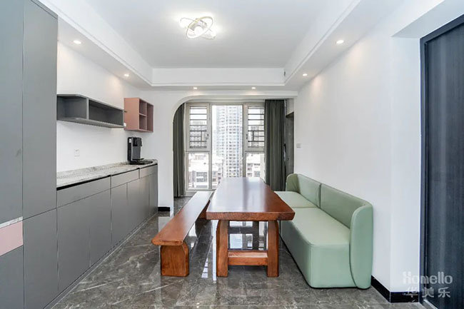 165㎡四居室，將藝術(shù)搬進(jìn)現(xiàn)實(shí)，用簡約締造生活